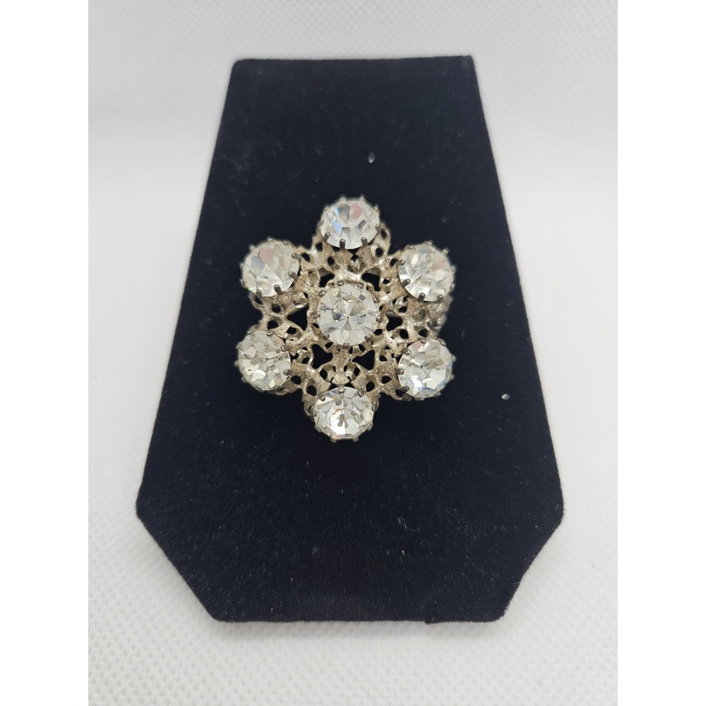 Vintage Clear Austrian Crystals Pin‎ Flower Brooch Silvertone Austrian Sparkles!